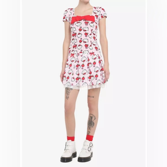 SANRIO HELLO KITTY Apple Stripe Pleated SKIRT! Cute Bows Pink Cotton Kawaii Cats - Picture 2 of 4